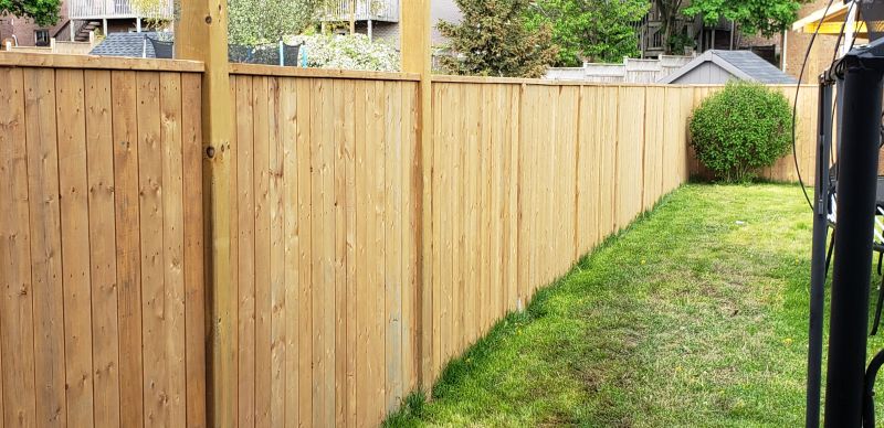 Privacy Fence Construction in Lake County, IL