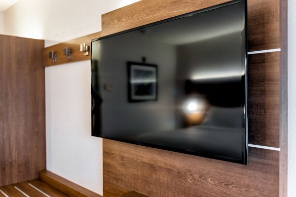 TV Hanging